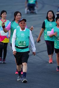 BIB: 52901, 50118
                            <button type="button" onclick="openModal(10526613)" class="btn btn-primary btn-sm float-right btn-popup" data-toggle="modal" data-target=".modal-high-quality">
                        <i class="fas fa-shopping-cart"></i> Add to Cart
                    </button>
                                            <button type="button" onclick="isThisMe(10526613, true)" class="btn btn-success btn-sm float-right btn-popup btn-isme hidden" data-toggle="tooltip" data-placement="bottom" title="นี่คือรูปของคุณใช่ไหม คลิกที่นี่เพื่อเอาเข้าอัลบั้ม">
                        <i class="fas fa-plus"></i> Add to album
                    </button>
                    <button type="button" onclick="isThisMe(10526613, false)" class="btn btn-warning btn-sm float-right btn-popup btn-isnotme hidden">
                        <i class="fas fa-ban"></i> Remove from album
                    </button>